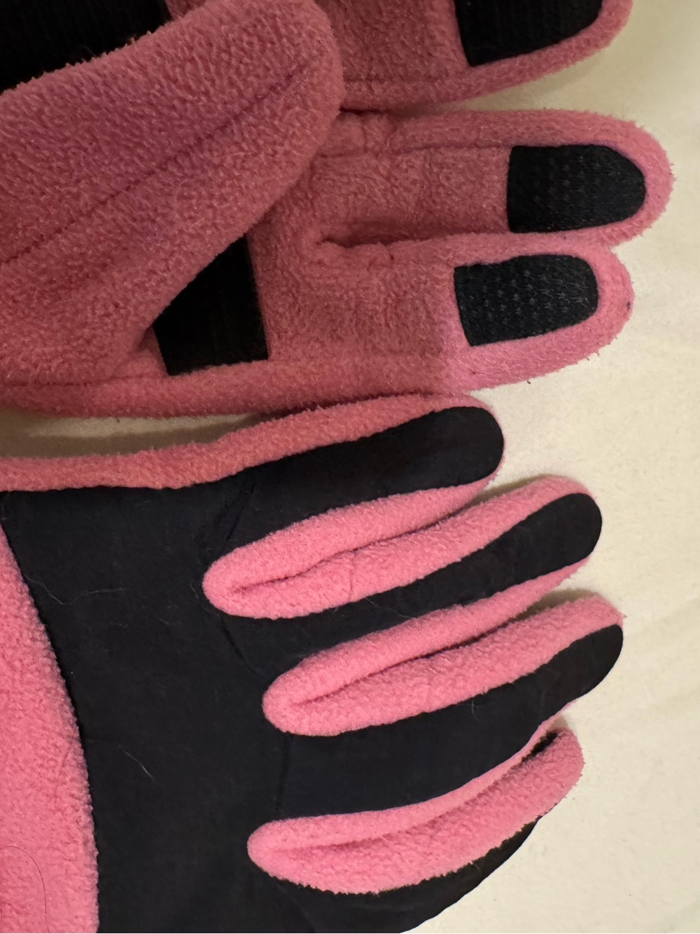 The North Face Pink and Black Fleece Winter Gloves - Picture 6 of 6